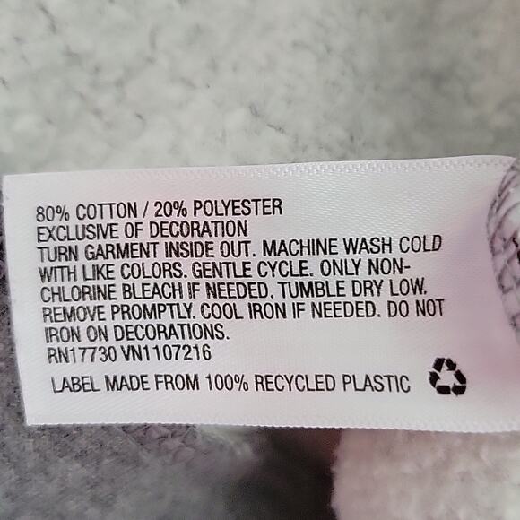 Mossimo Women Cropped Sweatshirt Gray with "Literally" in Fuzzy Letters Size S - Picture 9 of 9